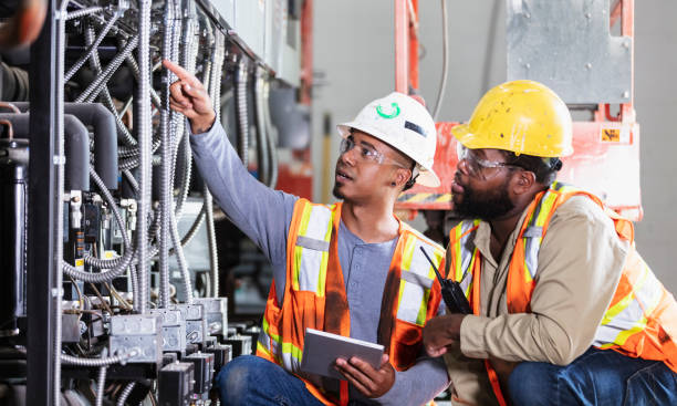 Best Circuit Breaker Repair  in Gallatin, MO